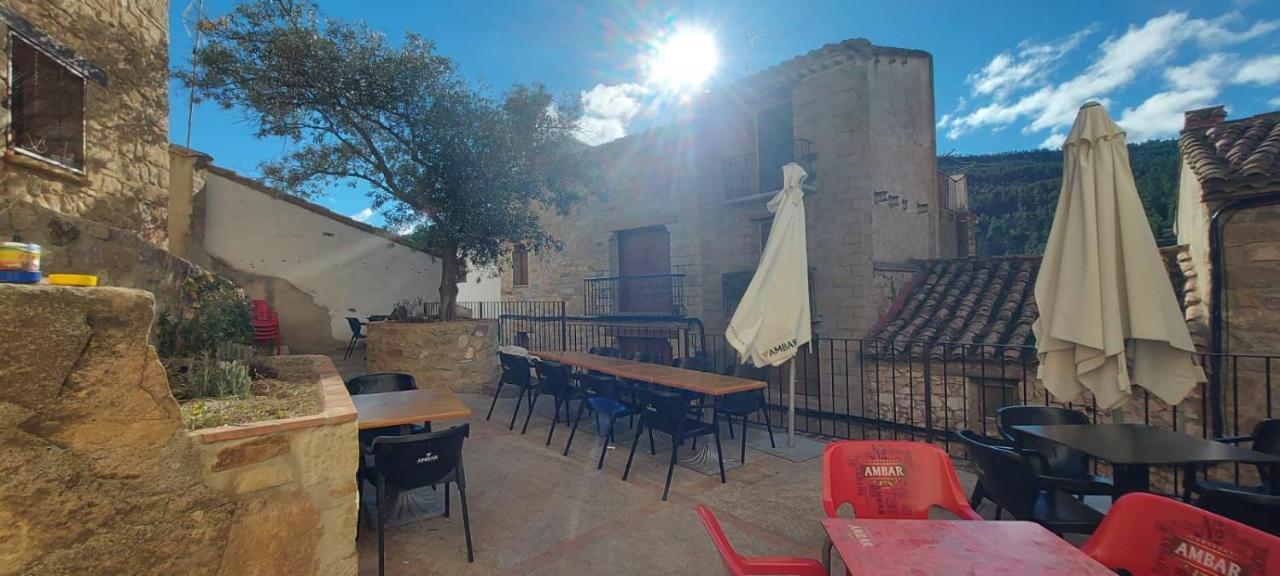 El Mijares Hotel Olba Exterior photo